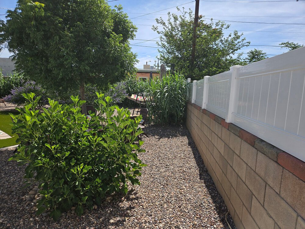 White solid privacy vinyl wall topper in Albuquerque NM